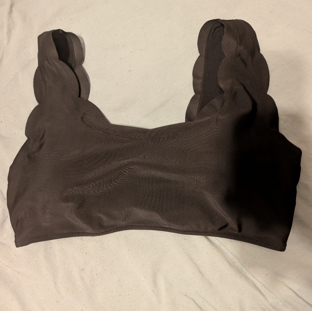 Women's Scalloped Edge Bralette - Black
